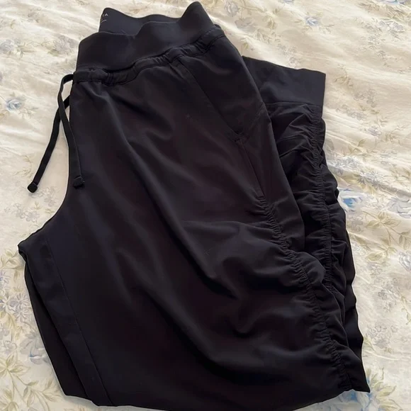 Athleta attitude jogger - Picture 4 of 6